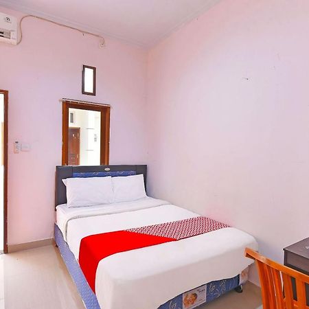 OYO 91445 Sandat Guest House Denpasa Buitenkant foto